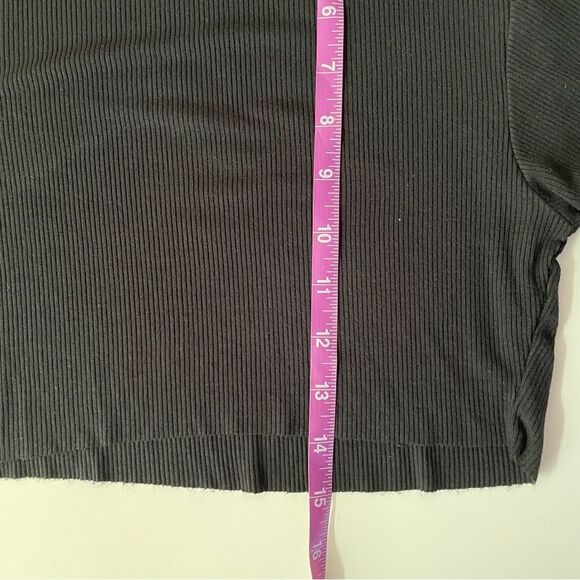 Naked Wardrobe Black Ribbed Crop Top Size M GUC - Picture 8 of 11